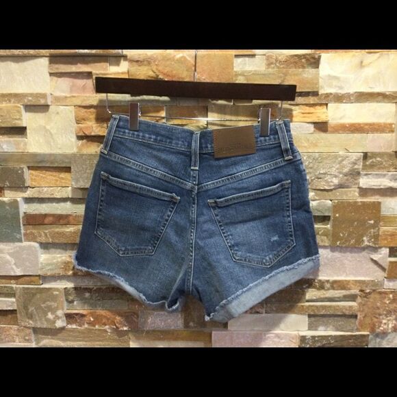 J. GREW Jeans Short   - Picture 2 of 5